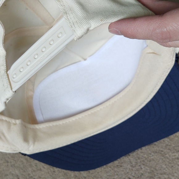 Vintage "WV Paving" Embroidered Trucker Hat - Picture 5 of 7